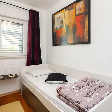 Maki Exclusive Apartment *