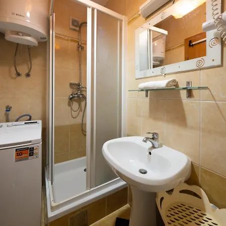 Maki Exclusive Apartment